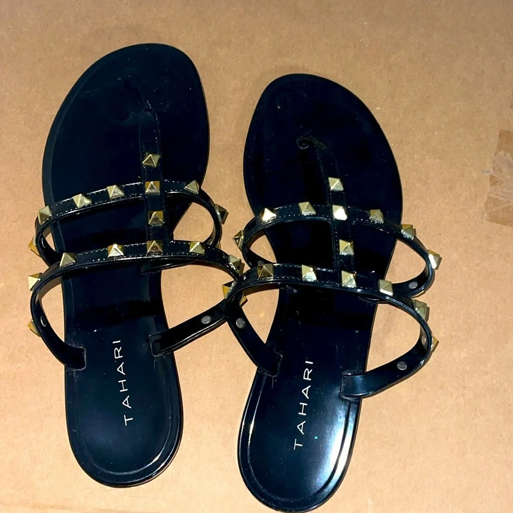 Preloved black studded sandals - Picture 1 of 2